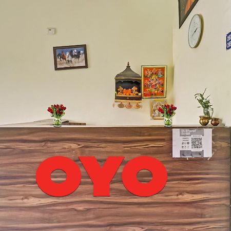 Hotel O Prince Home Stay Near Ambience Mall New Delhi Luaran gambar